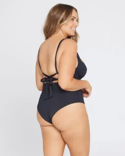 Camellia Bikini Top -Sunflai Swimwear Shop 5797142 CAMELLIA PORTIA BLK A 4 05978a67 2699 4ad3 a223 0c9104baa454