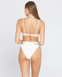 Ribbed Sadie Bikini Top 16 Ribbed Sadie Bikini Top -Sunflai Swimwear Shop 5797492 SADIE PALONIA CRM D 3 0b788e7b 1704 4092 a536 62dd30bd9dce