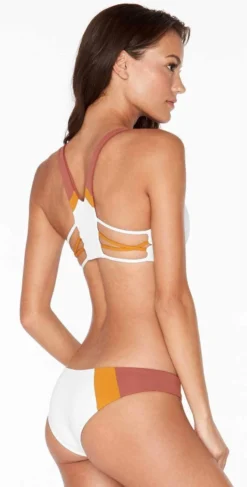 L Space Mia Color Block Bottom In White CBMAC18-WHT 8 L Space Mia Color Block Bottom In White CBMAC18-WHT -Sunflai Swimwear Shop lspaceCBRBT18 WHT CBMAC18 WHT 2